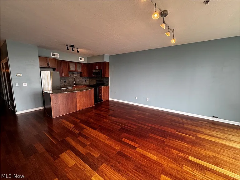 1237 Washington Ave #811 — Photo 44