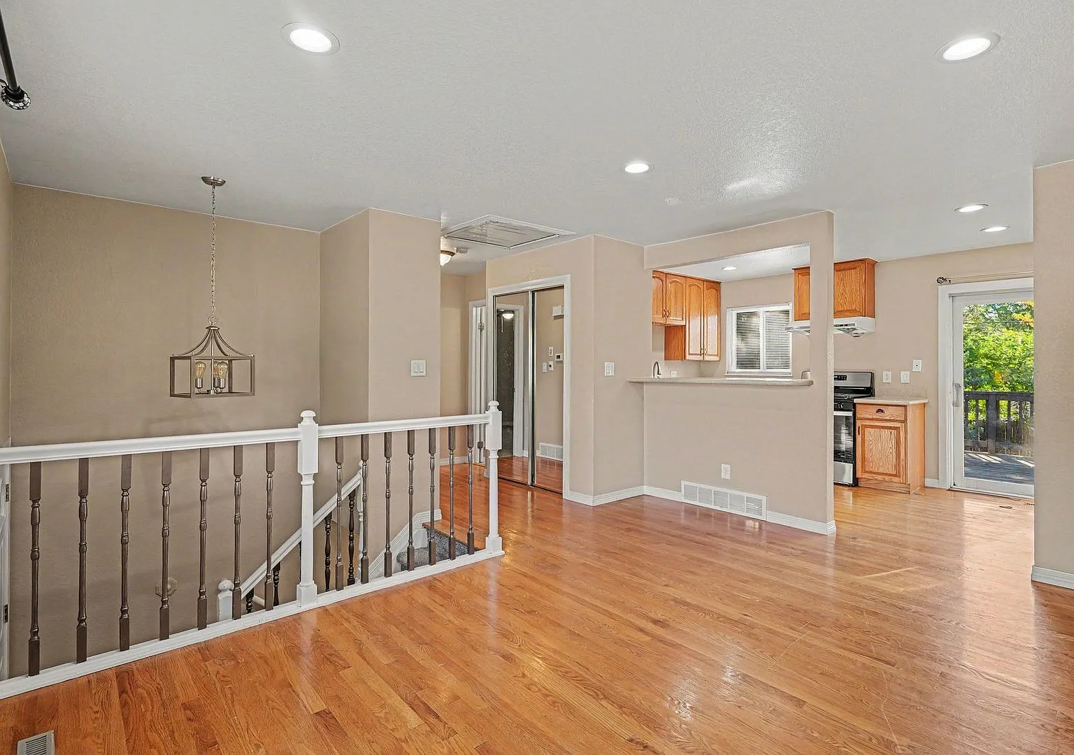 Spacious 3BR/2BA Centennial Home with Finished Basement & Extra-Large Fenced Yard — Photo 4