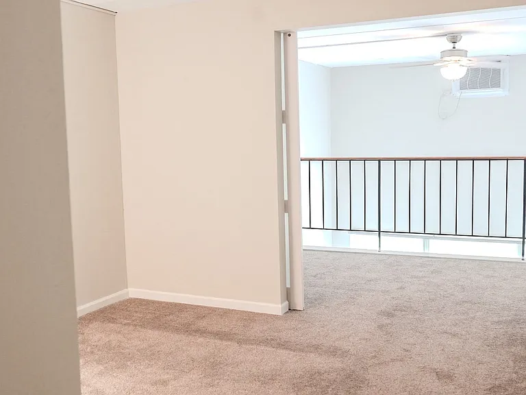 Fox Run Apartments — Photo 46