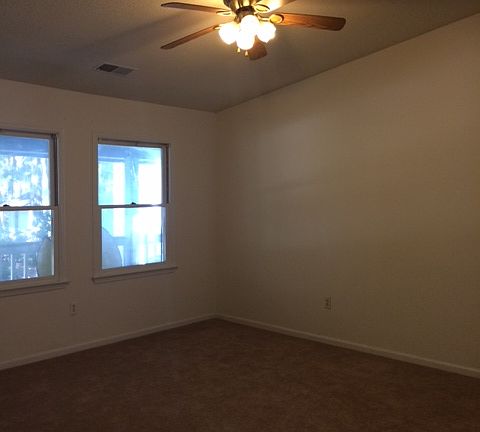 4th image of 25 Sams Point Rd APT 3A