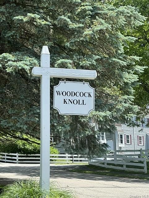 1st image of 142 Woodcock Knolls