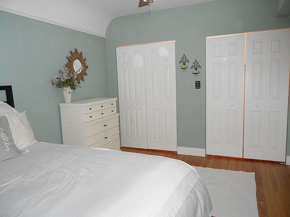 4th image of 1128 W Washington Blvd #1A