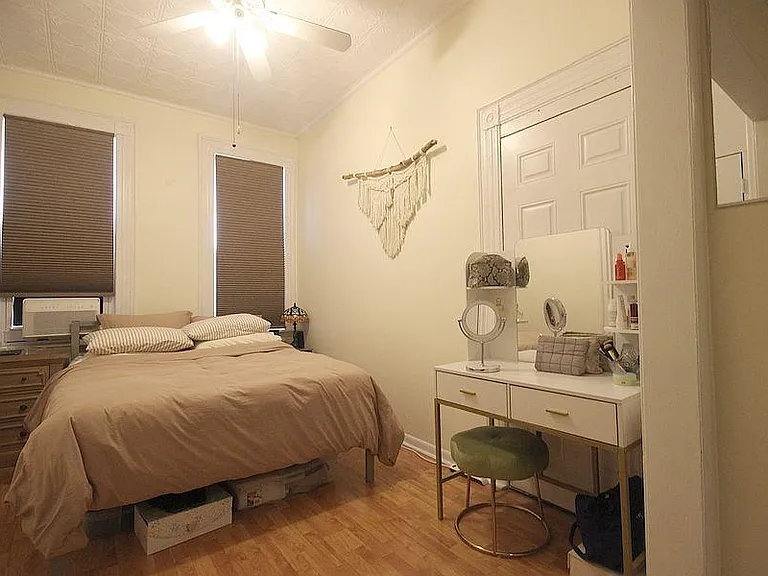 526 Adams St #1N — Photo 1