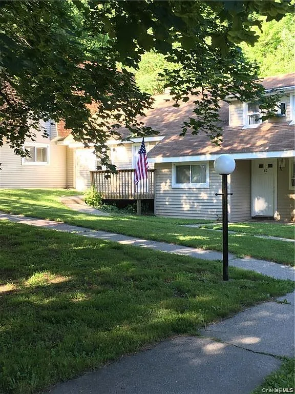 1 bed, 1.0 bath, 500 sqft, $1,600 — Photo 1