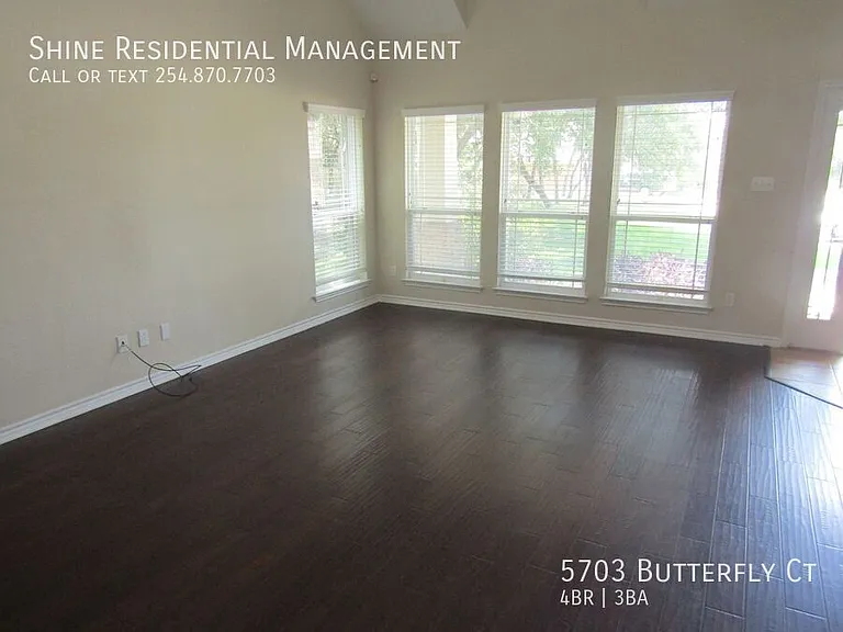 5703 Butterfly Ct — Photo 3