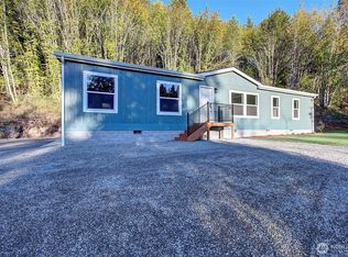 327 N Goble Creek Rd, Kelso, WA