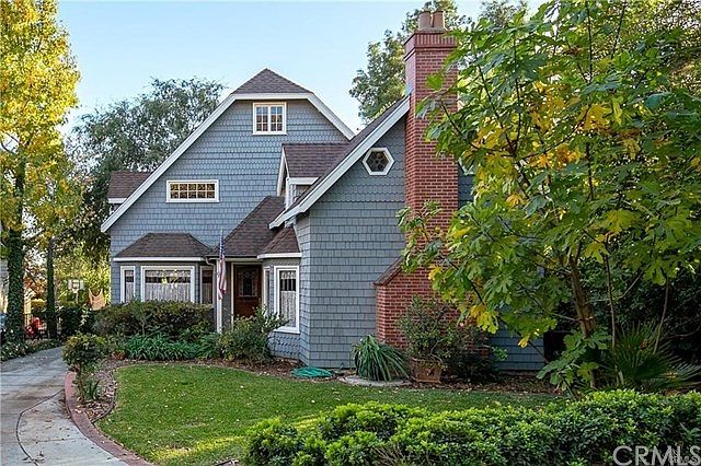 1st image of 608 Fairview Ave