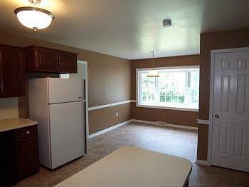 3rd image of 113 Evergreen Dr