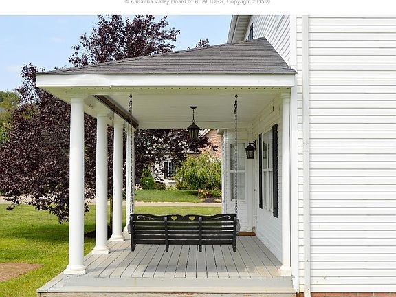 4th image of 3427 Carpenter Ave