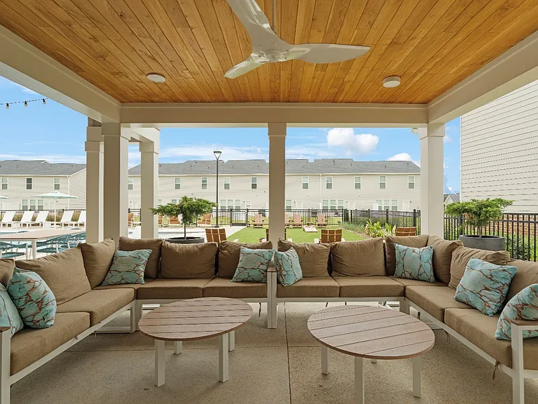 Tessa Jodeco Townhomes — Photo 53