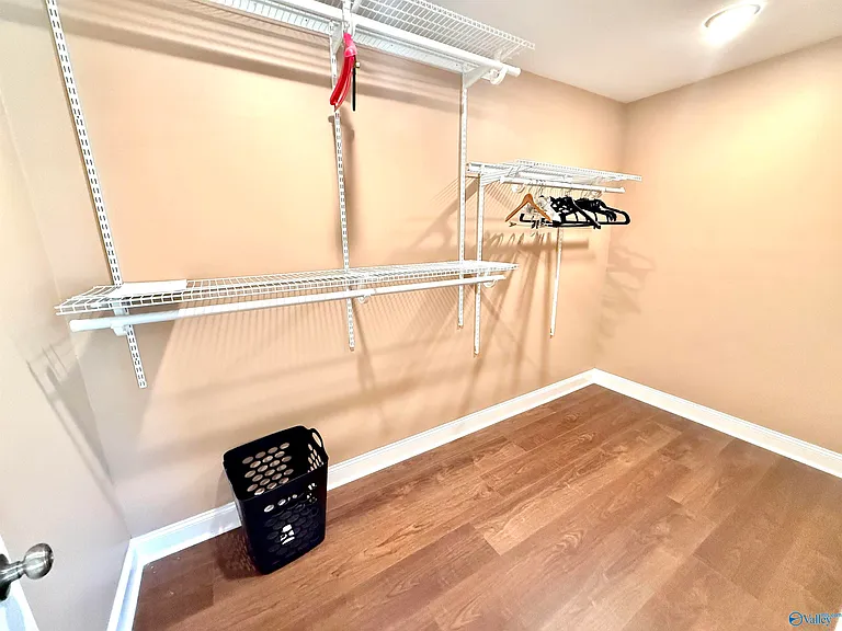 1711 Lydia Dr NW — Photo 16
