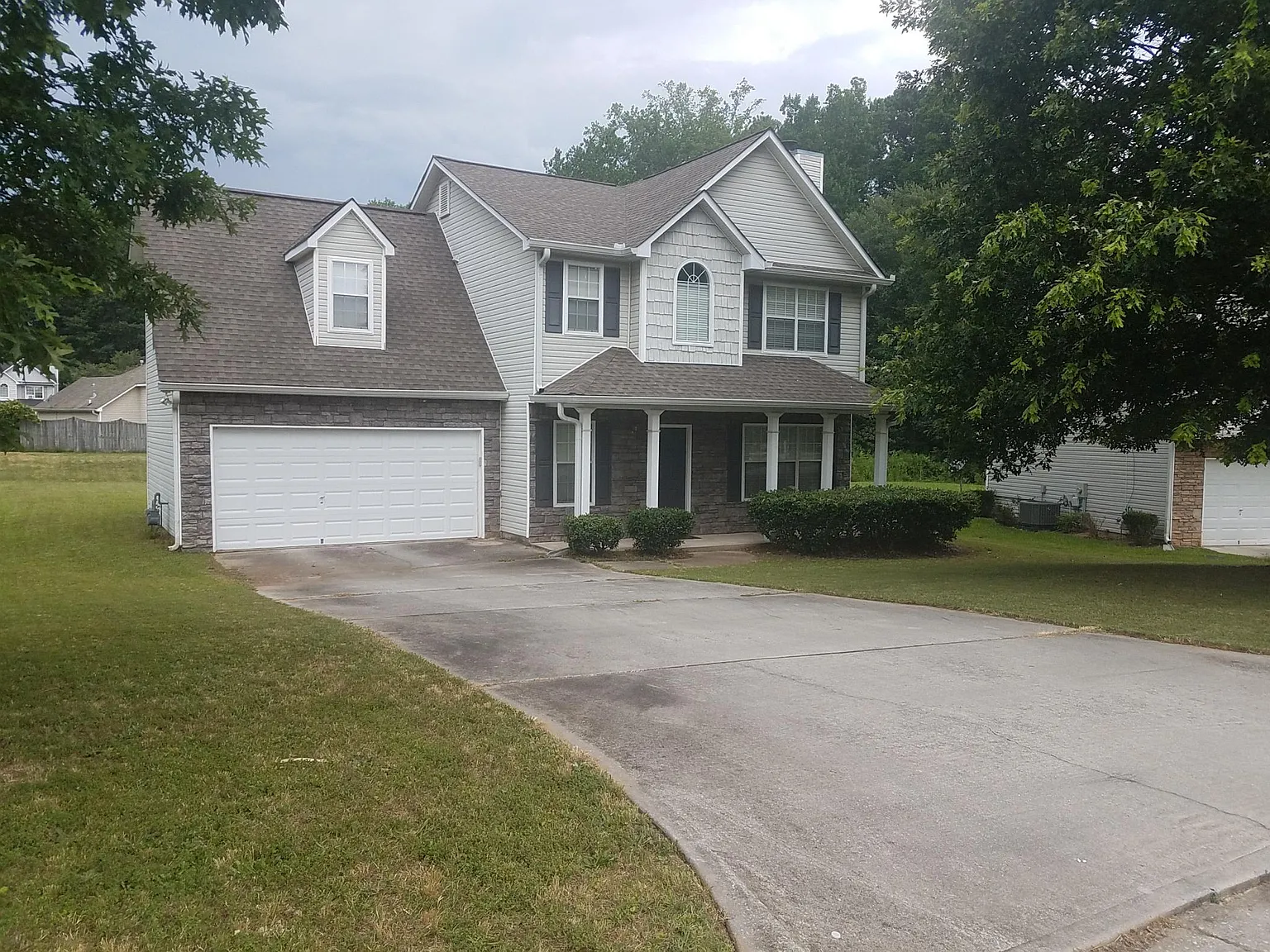 6167 Stone Creek Ln — Photo 1