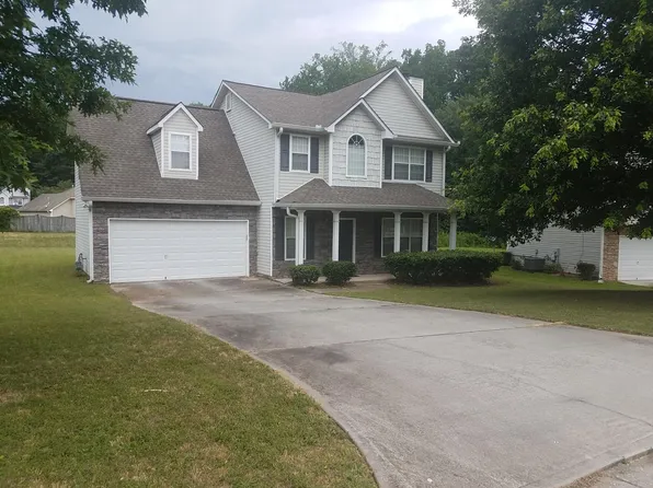 6167 Stone Creek Ln, Rex, GA 30273