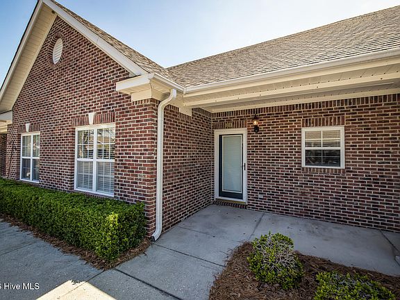 3rd image of 218 Eucalyptus Lane