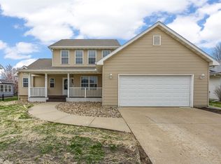 90 Partridge Ave, Marion, IA 52302