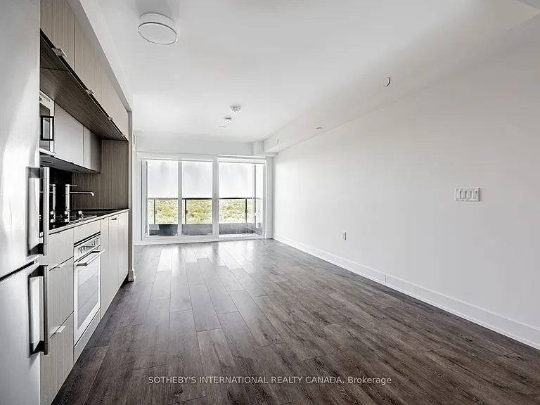 585 Bloor St E #2124 — Photo 19
