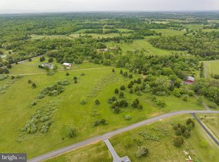 Lindbergh Ct, Summit Pt, WV 25446