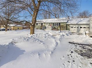 128 Dikeman Rd, Pittsford, NY 14534