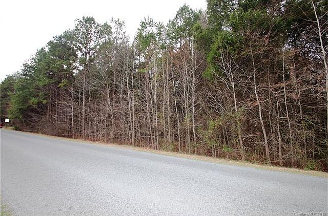 1st image of 1305 La Forest Ln