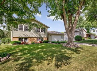 640 18th St NE, Owatonna, MN 55060