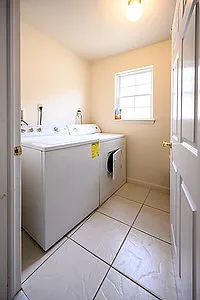 117 Hudson St #2-3 — Photo 6