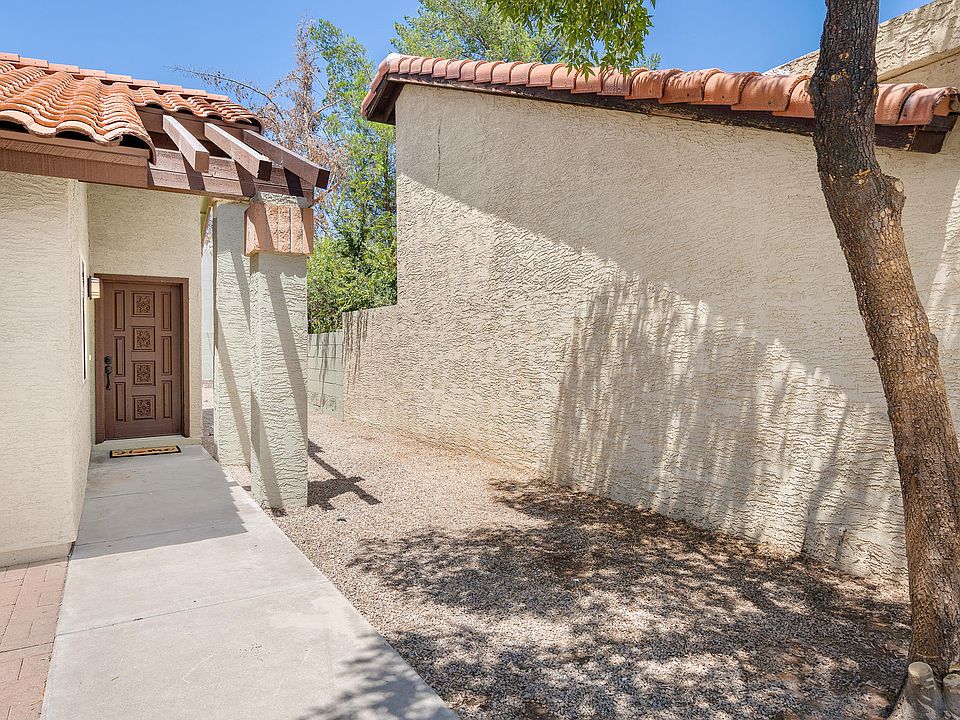 1st image of 1040 S 21st St