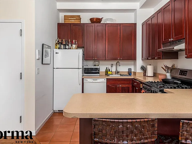 50 India St #2A — Photo 4