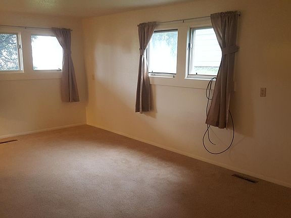 2nd image of 205 S 19th Ave APT 4