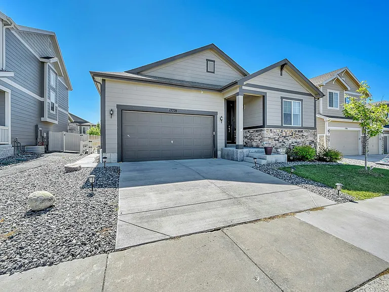 17770 E Anthem Dr — Photo 2