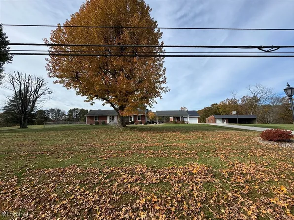 1015 Brackenridge Rd, Vincent, OH 45784