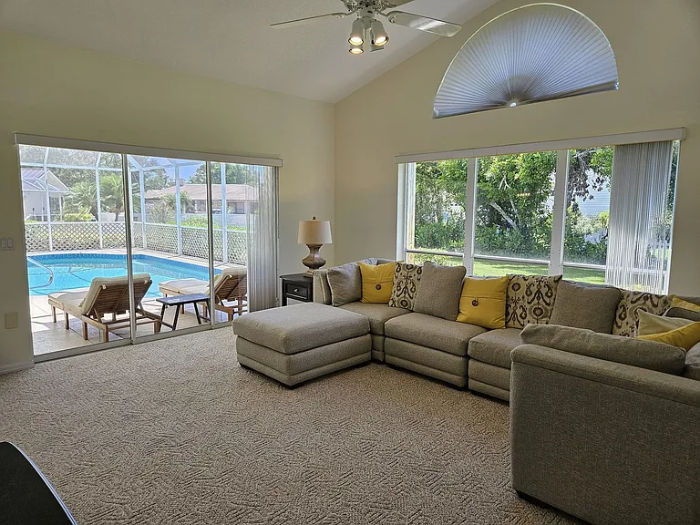 1578 Vermeer Dr — Photo 19
