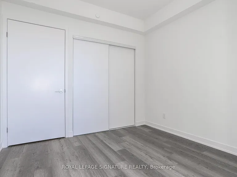 6 David Eyer Rd #601 — Photo 20