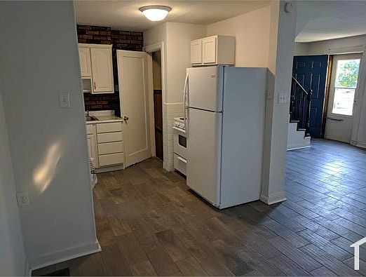 5th image of 9525 Harold Dr