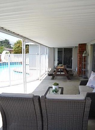 3rd image of 809 S Calmgrove Ave