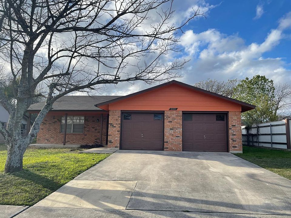 1st image of 2411 Andover Dr