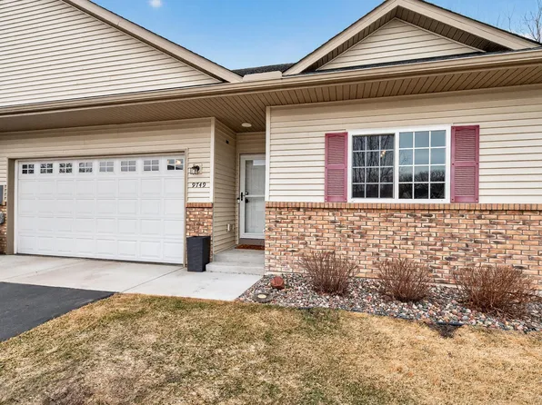 9749 Norway St NW, Coon Rapids, MN 55433