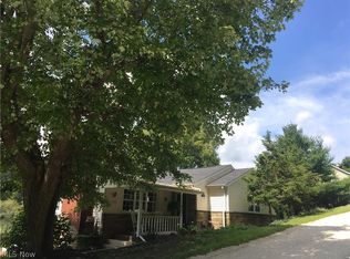 12484 Lick Run Rd, Newcomerstown, OH 43832