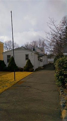 1st image of 15 Rosehill Ter