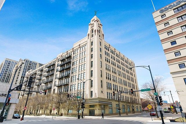 1st image of 758 N Larrabee St #Gu176