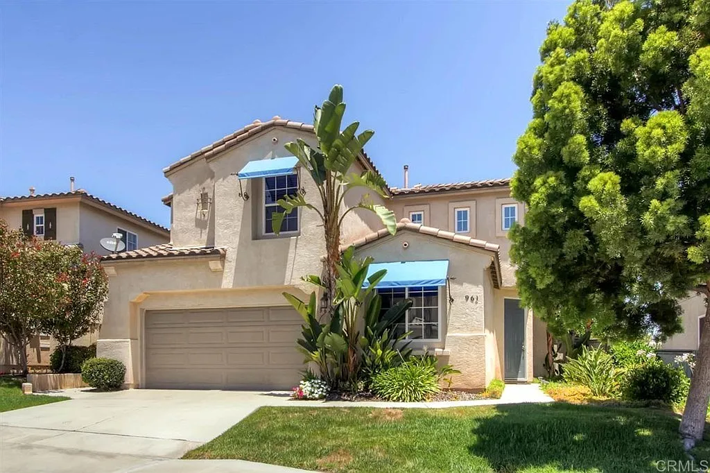 961 Bryce Canyon Ave — Photo 2