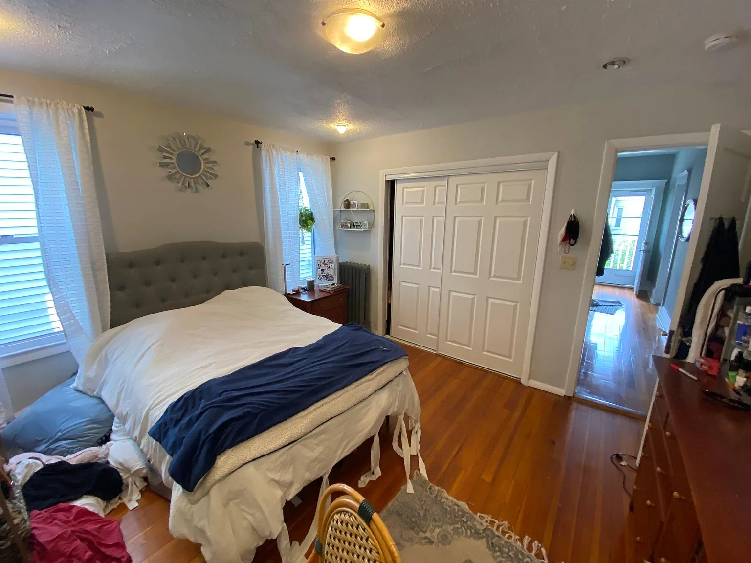 3 bed, 1200 sqft, $3,800 — Photo 3