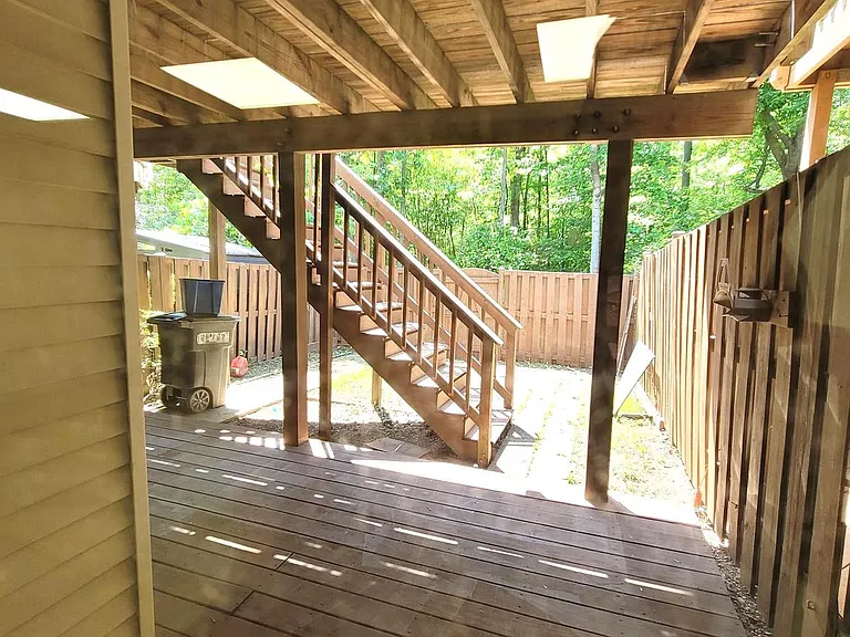 13689 Wildflower Ln — Photo 23