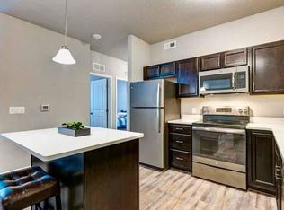 714 NE Alices Rd #16, Waukee, IA 50263