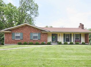 1116 Broadfields Dr, Louisville, KY 40207