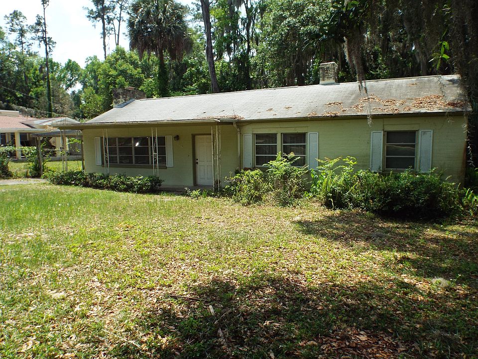 1st image of 820 NE 11th Ave