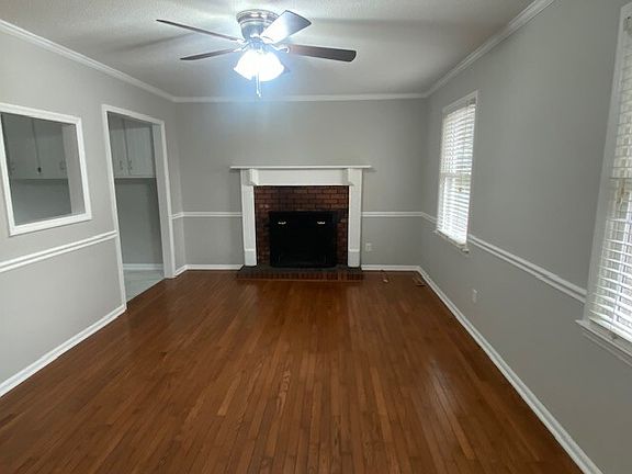 2nd image of 1000 Dixie Dr