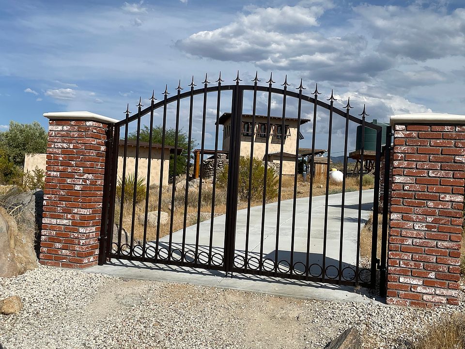 Entrance to property.