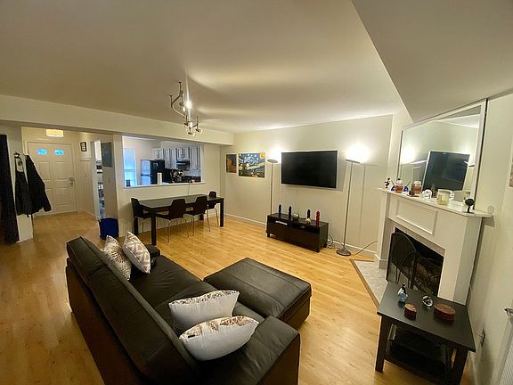 Living/Dining