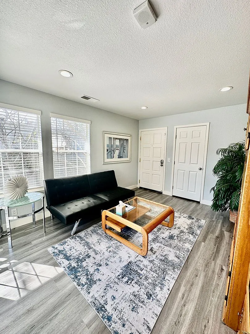 Aggie Properties - Residential — Photo 1