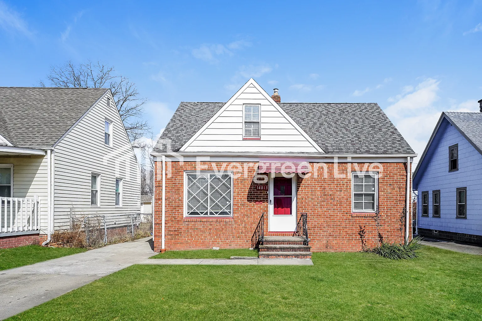 14813 Reddington Ave photo 1